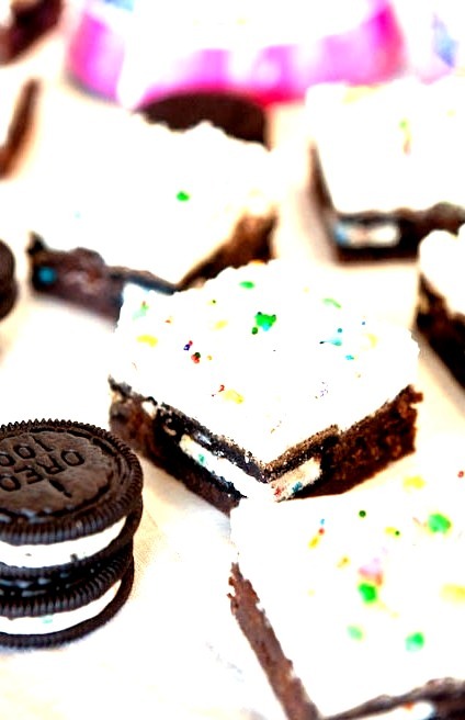 Recipe: Oreo Cookie Stuffed Brownies with Vanilla Buttercream Frosting
