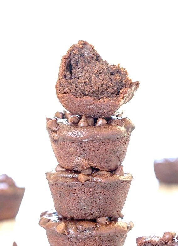 Mini Chocolate Peanut Butter Muffins