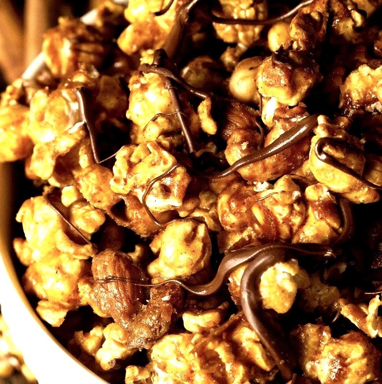 Cinnamon crunch chocolate caramel popcorn