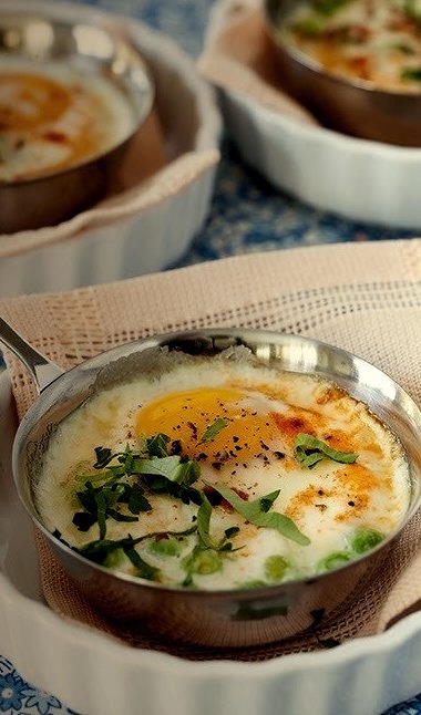 Eggs en Cocotte with Mushrooms and Green Peas